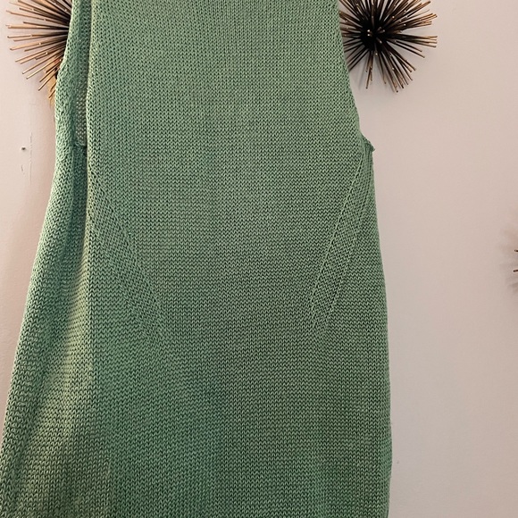 Banana Republic Green Sweater Vest - Picture 6 of 6